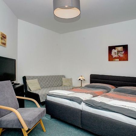 Pension Pegast Ceske Budejovice Bagian luar foto